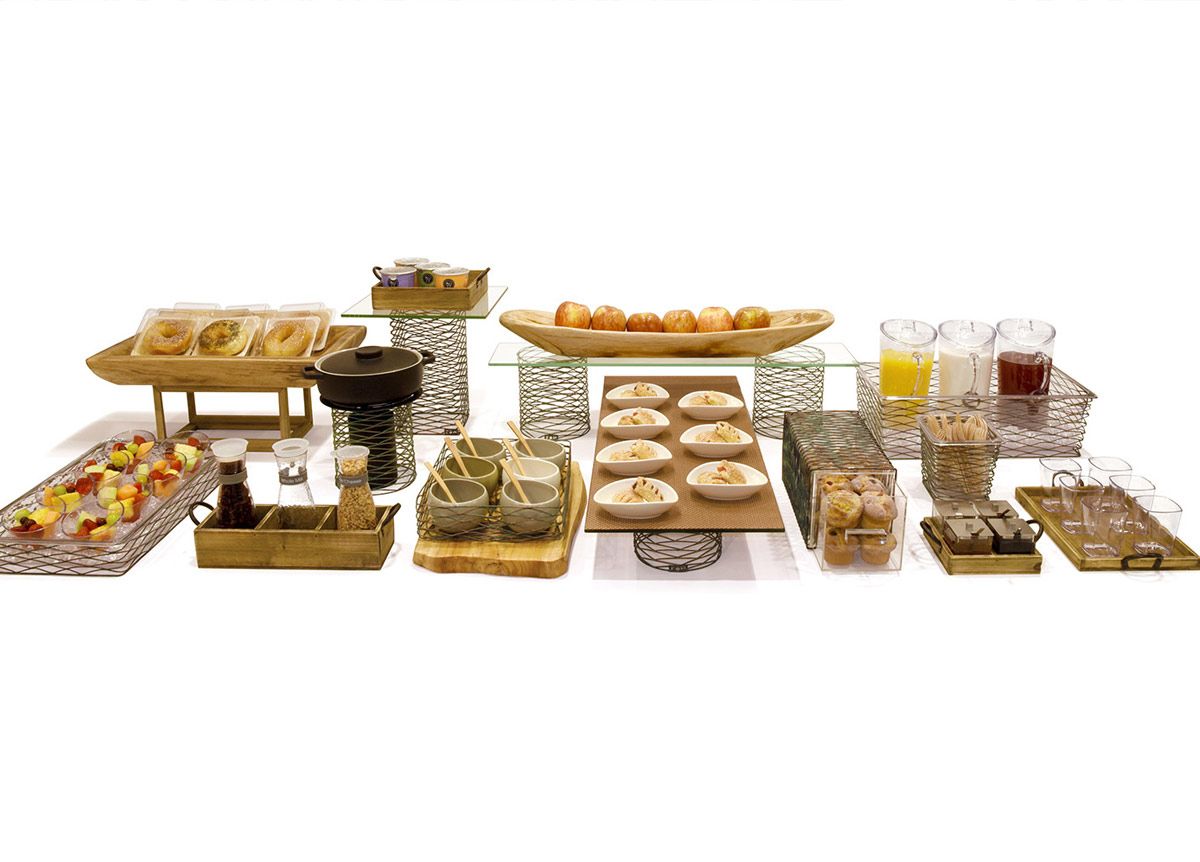 Buffet - Patina - Bambú natural y cristal transparente sobre patina