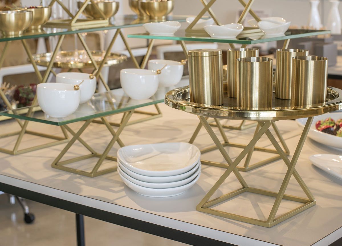 Buffet Essentials - Twist - Clear Glass on Silver