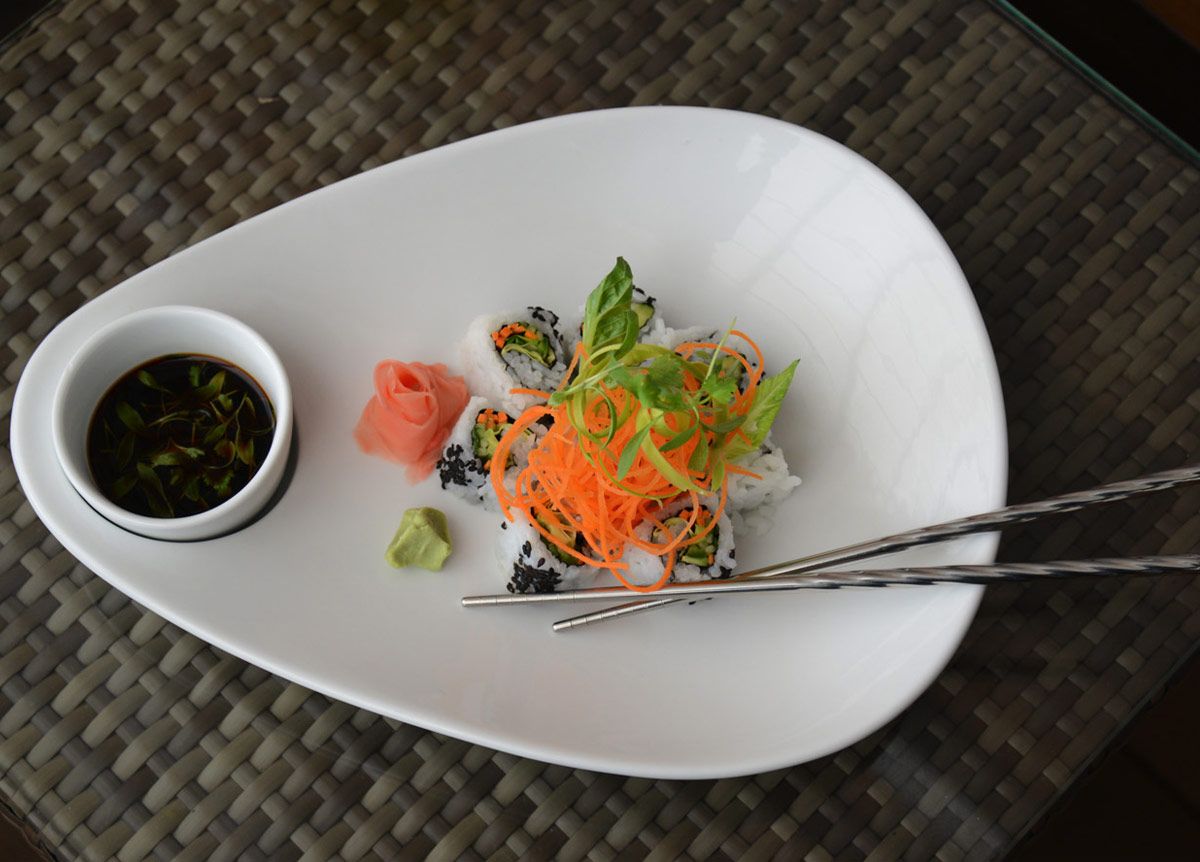 Palillos retorcidos de acero inoxidable con espejo de 9 pulgadas - Plata