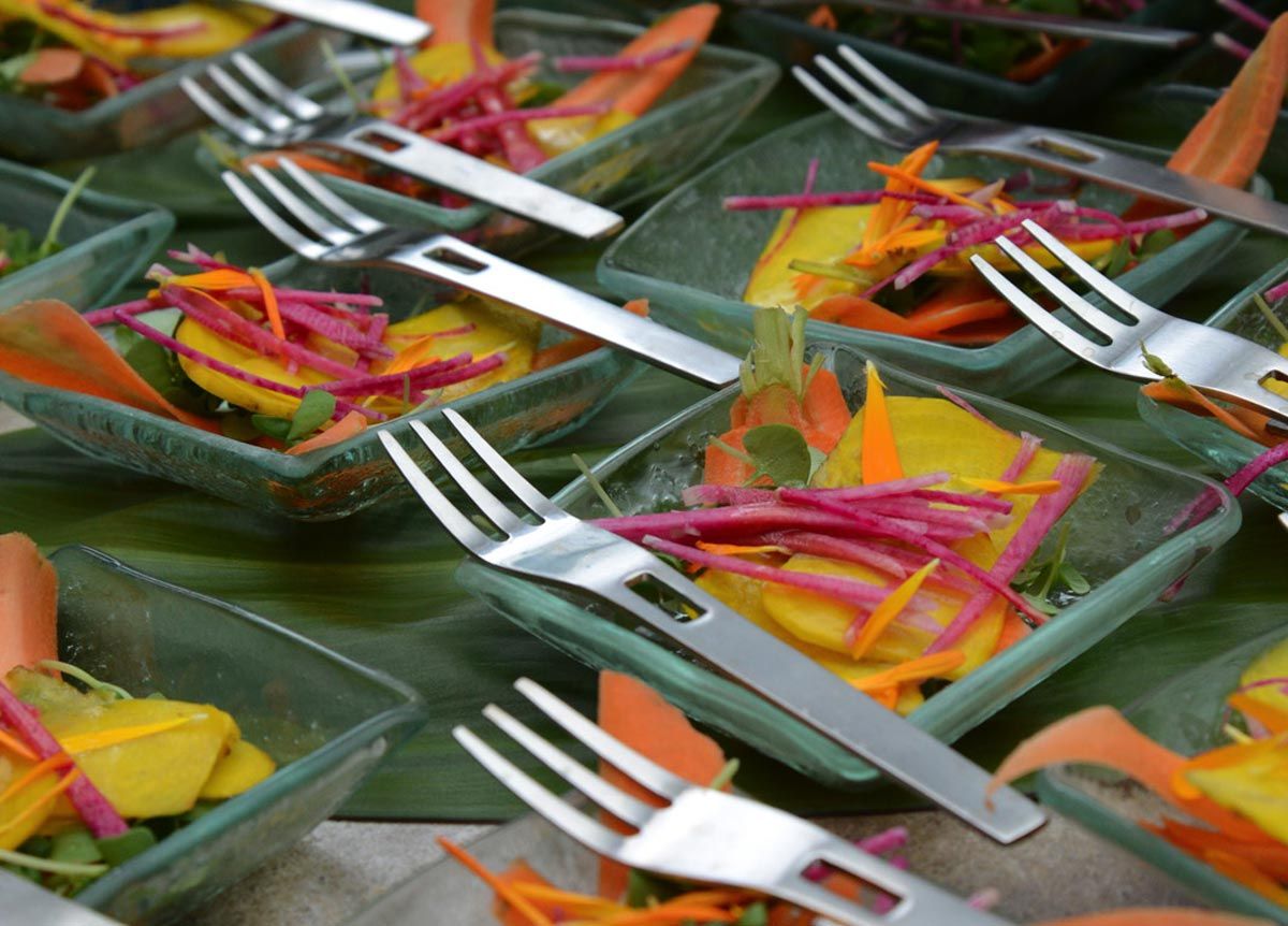 Horquilla colgante de acero inoxidable cepillado de 5,25" - Plata