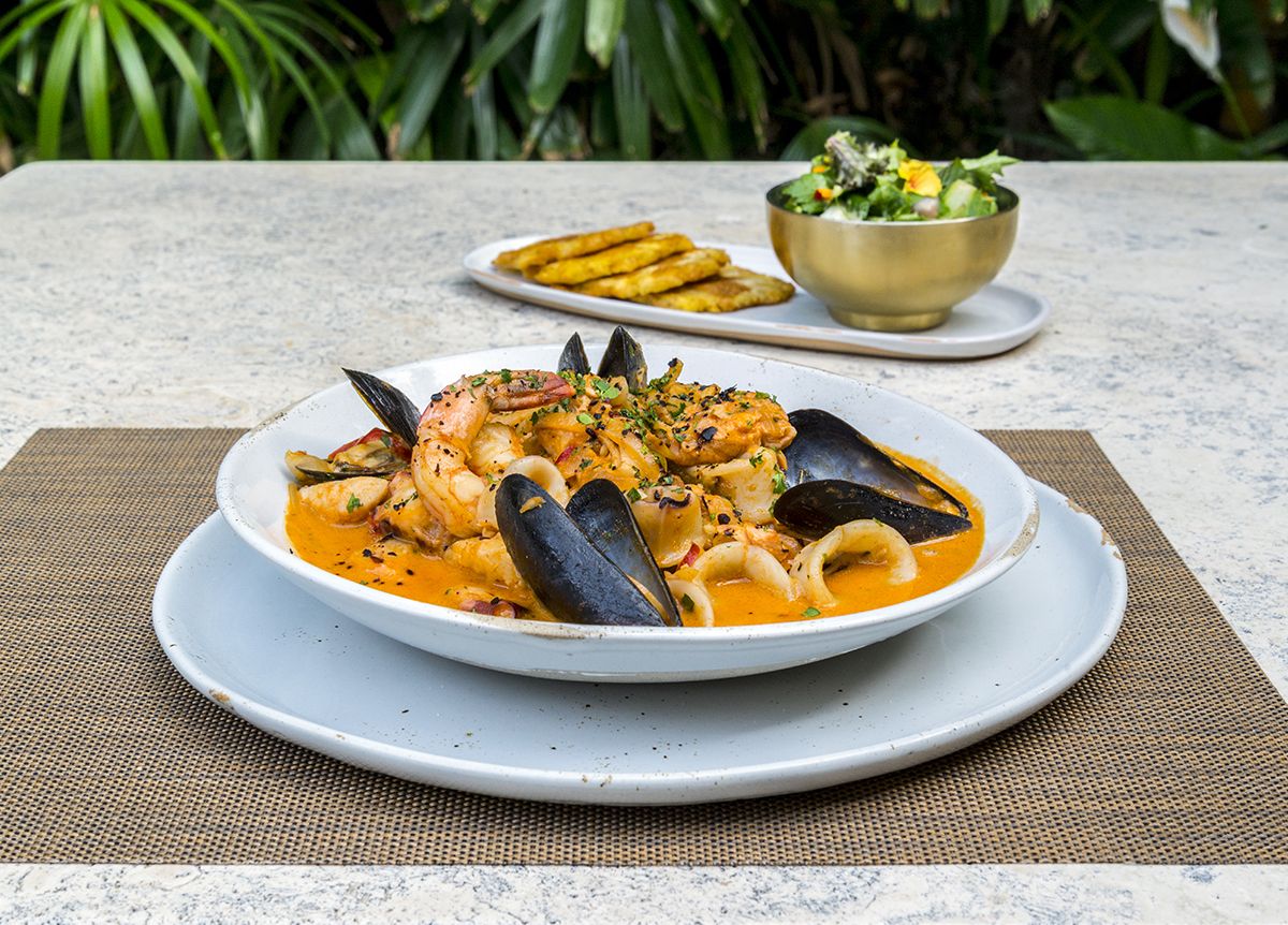 9" Round Artefact® Plate